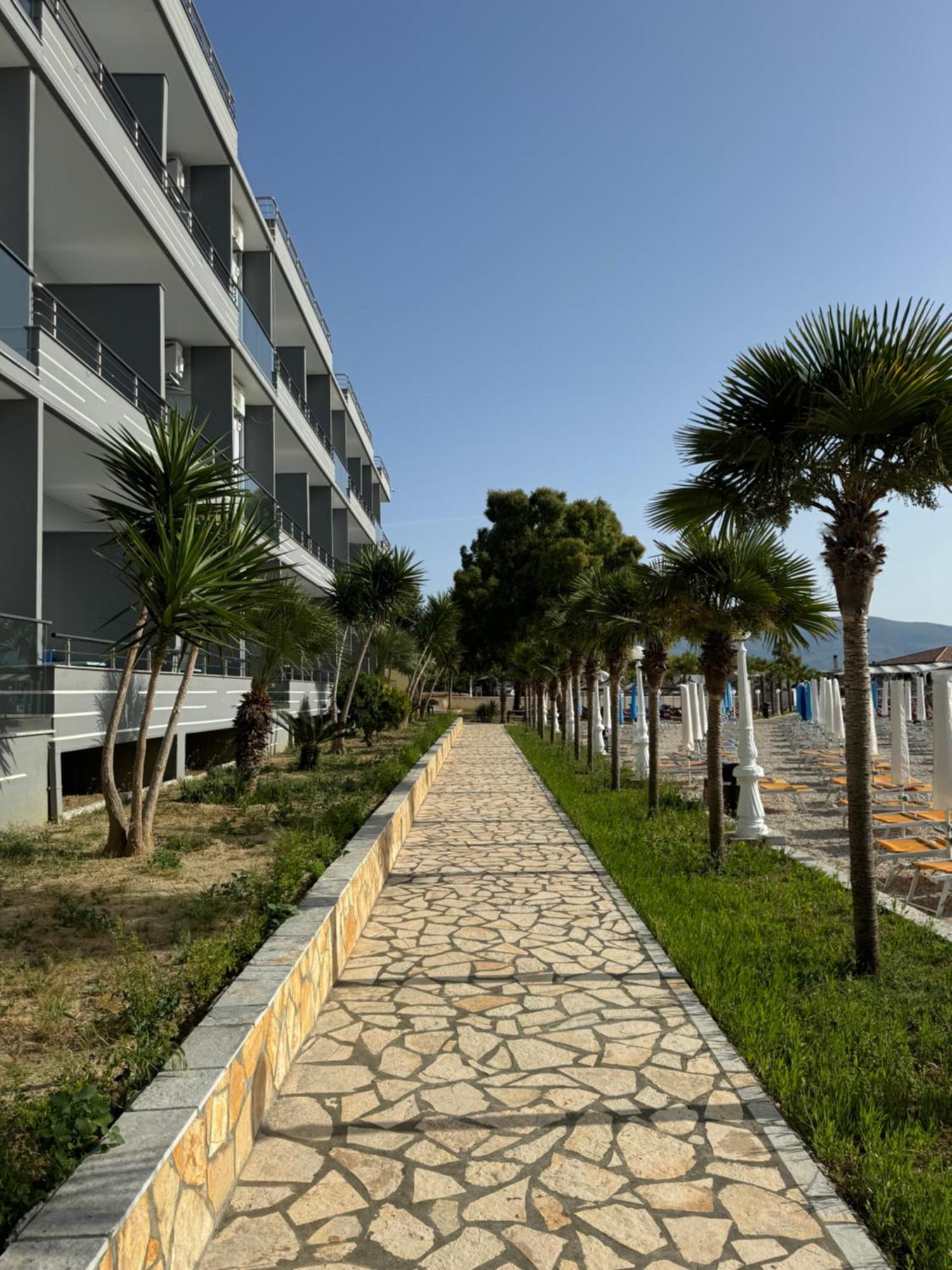 Hotel Cekodhima Radhimë Екстериор снимка
