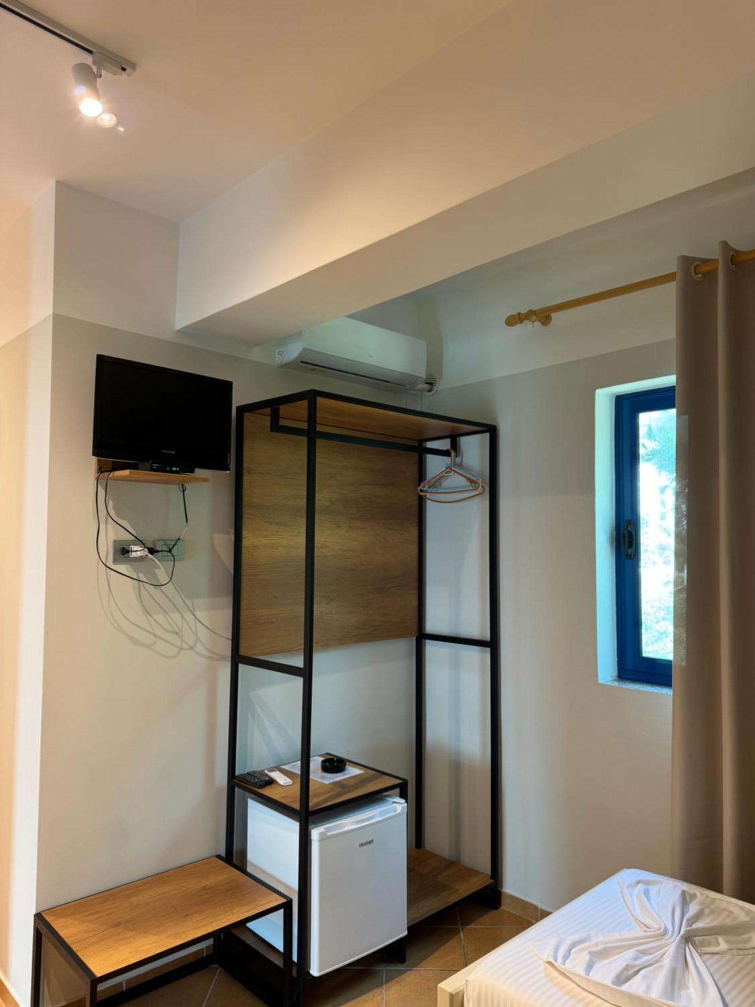 Hotel Cekodhima Radhimë Екстериор снимка