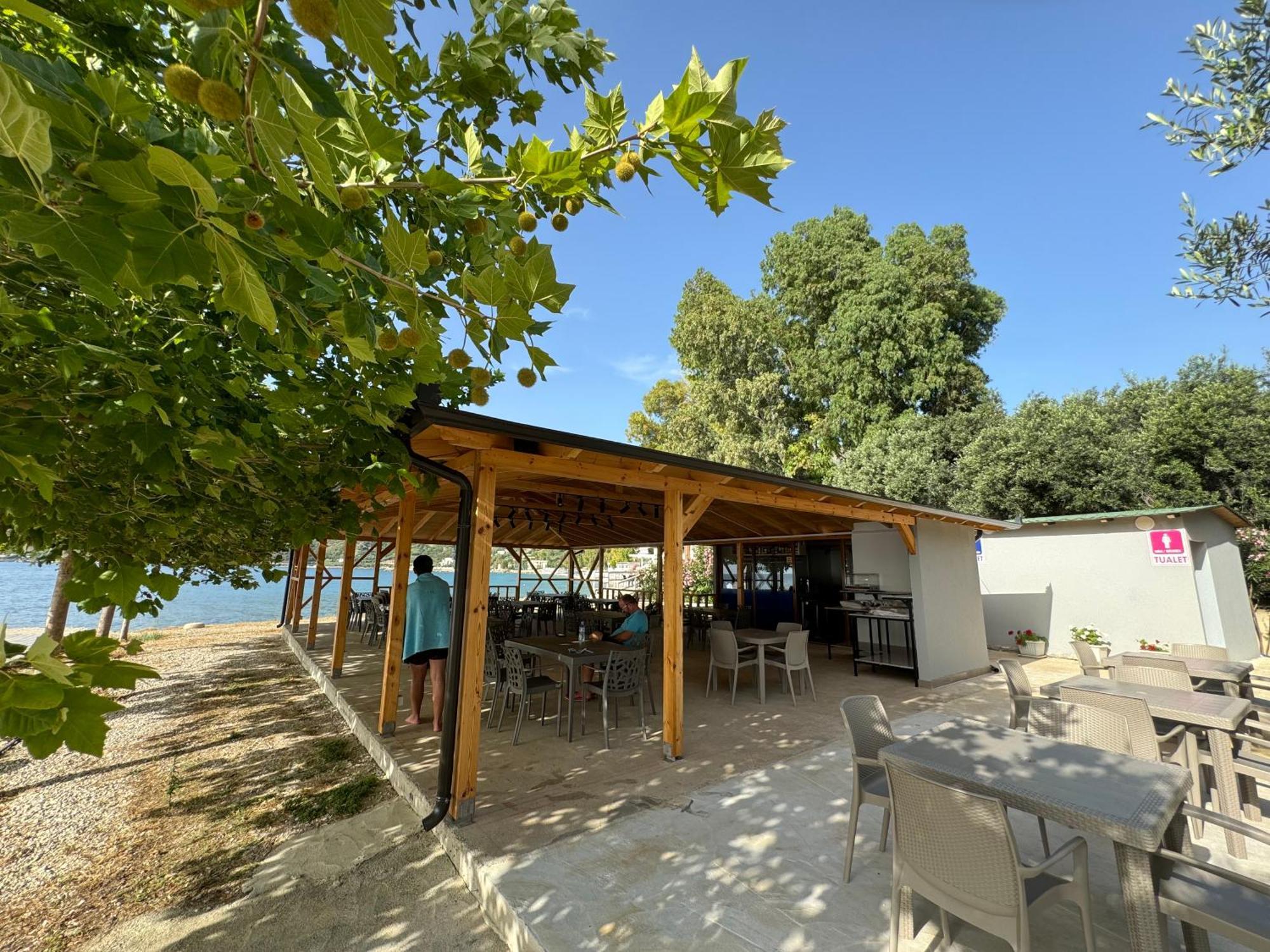Hotel Cekodhima Radhimë Екстериор снимка