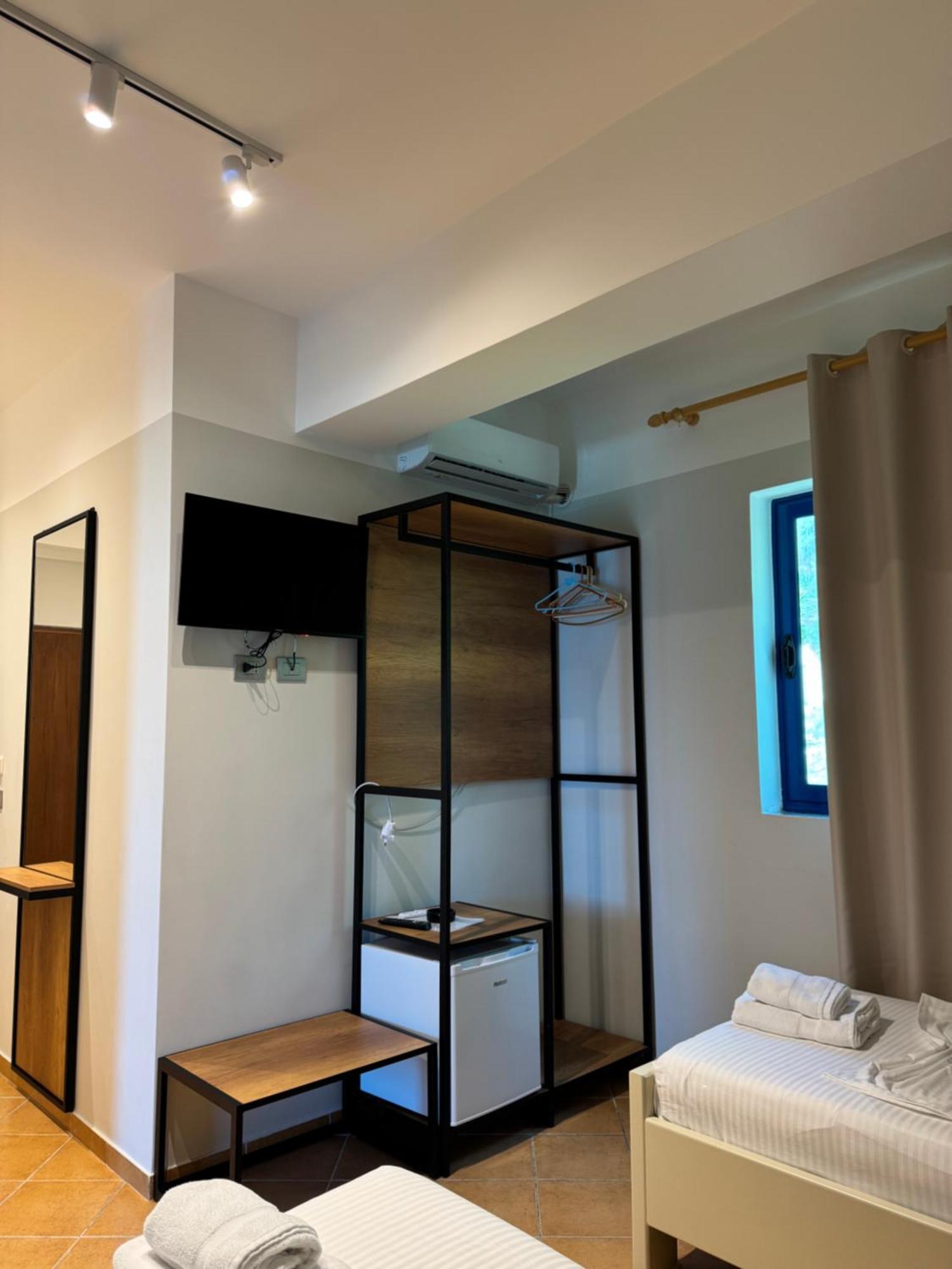 Hotel Cekodhima Radhimë Екстериор снимка