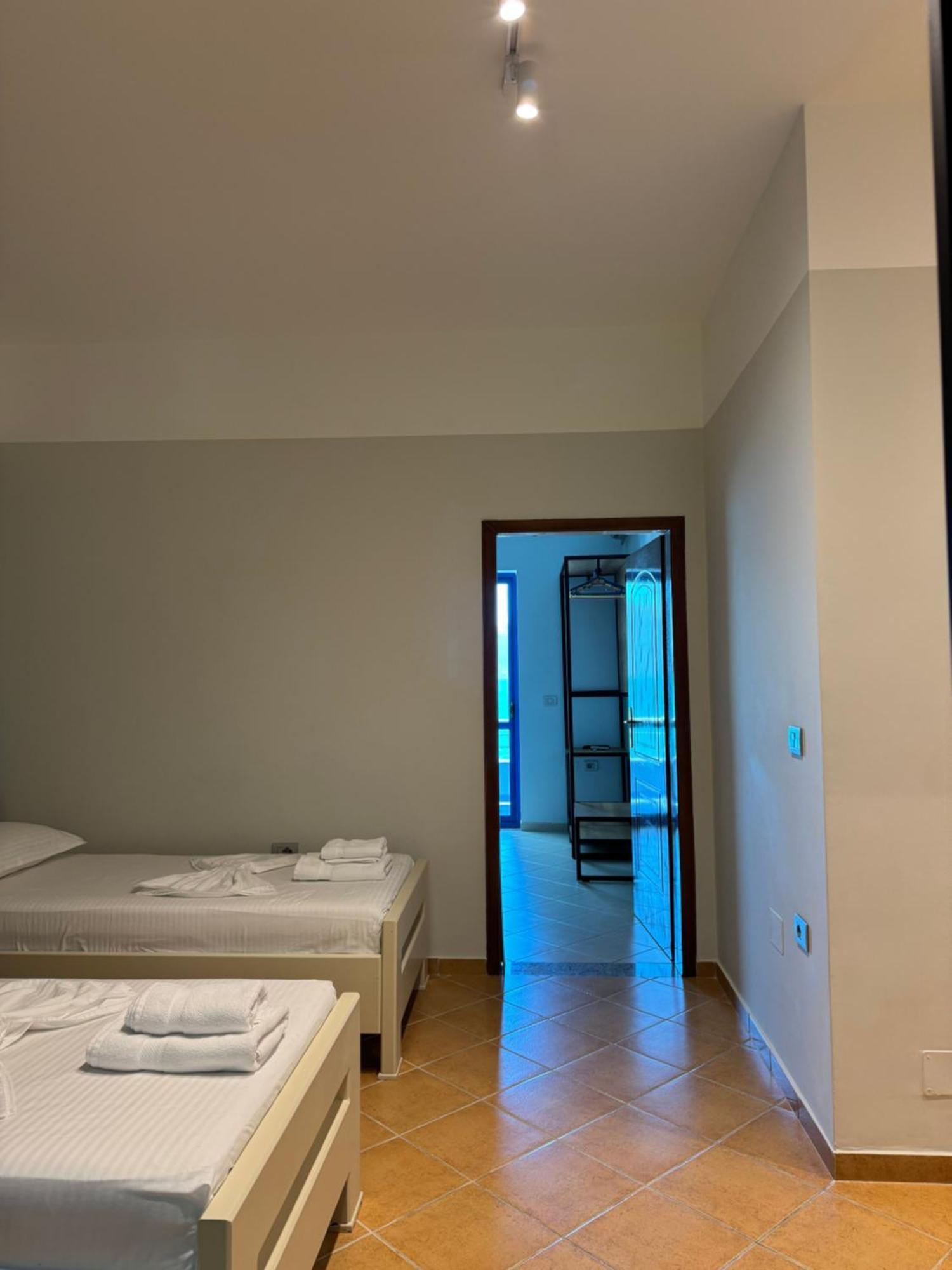 Hotel Cekodhima Radhimë Екстериор снимка