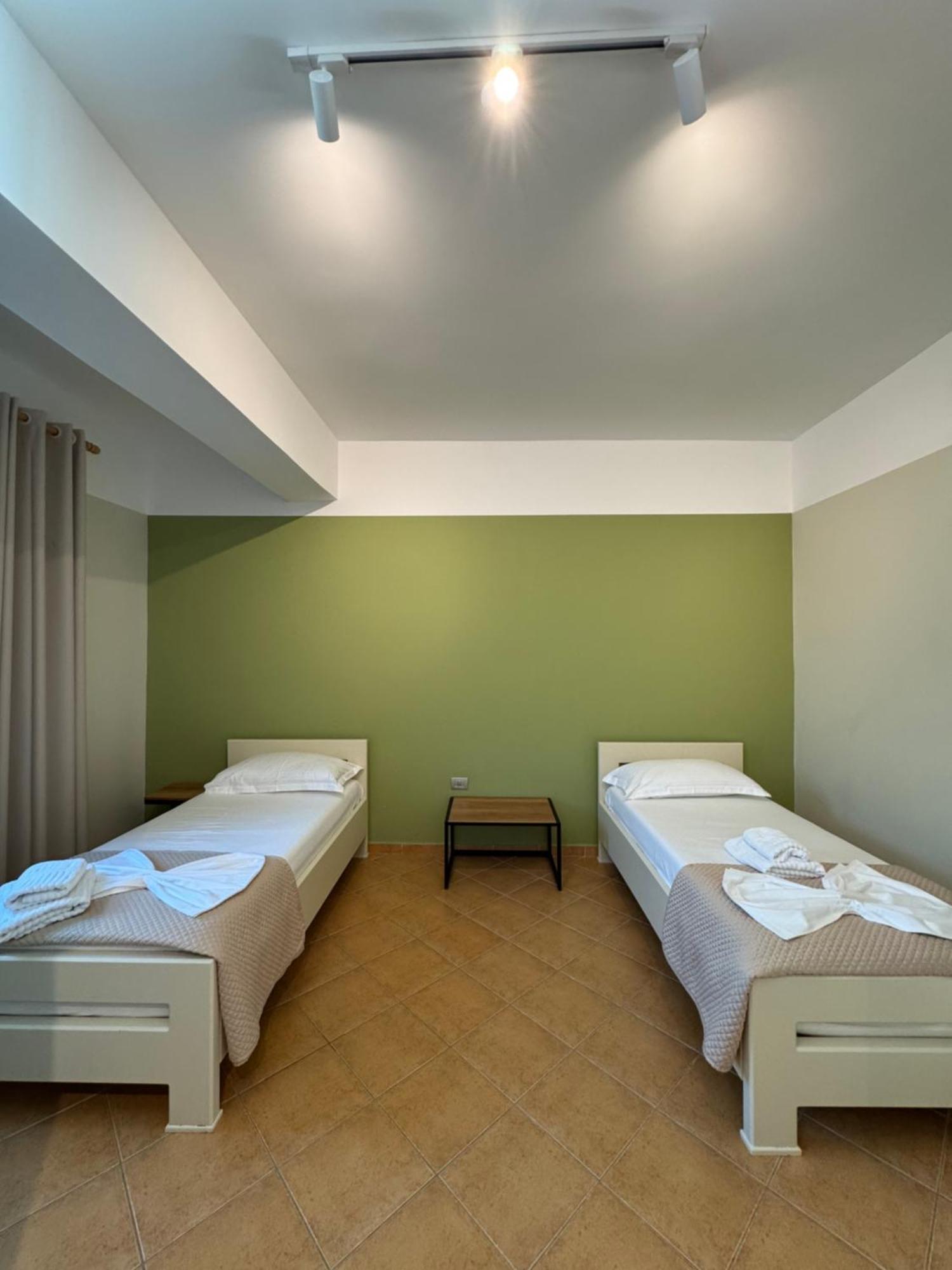 Hotel Cekodhima Radhimë Екстериор снимка